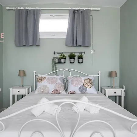 Mint Apartment, Nilie Hospitality Mgmt *